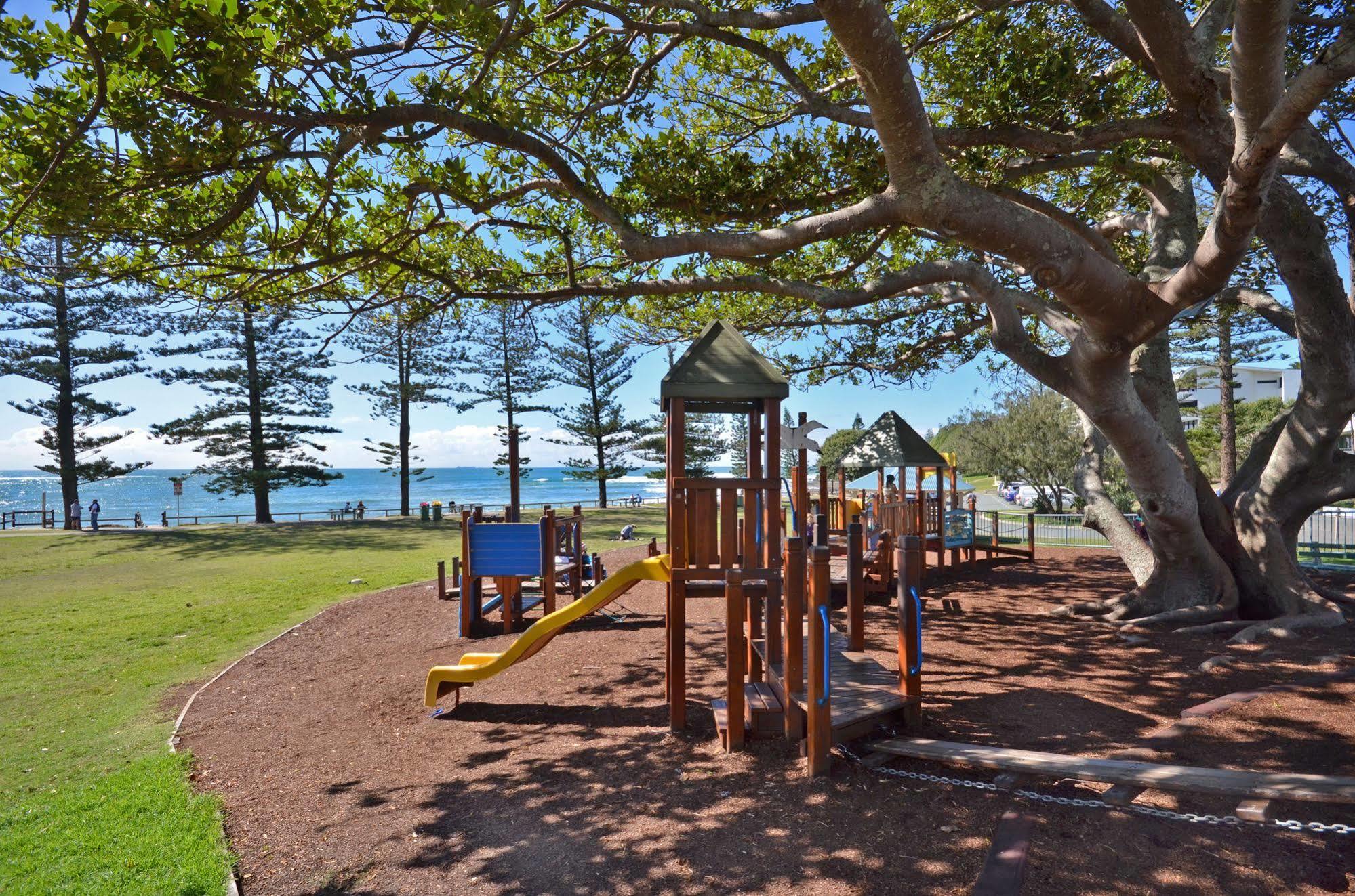 Raintrees Moffat Beach カラウンドラ エクステリア 写真
